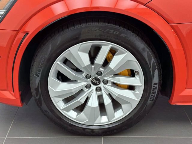 Certified 2022 Audi e-tron S Prestige w/ Prestige Package AWD/4WD image 8
