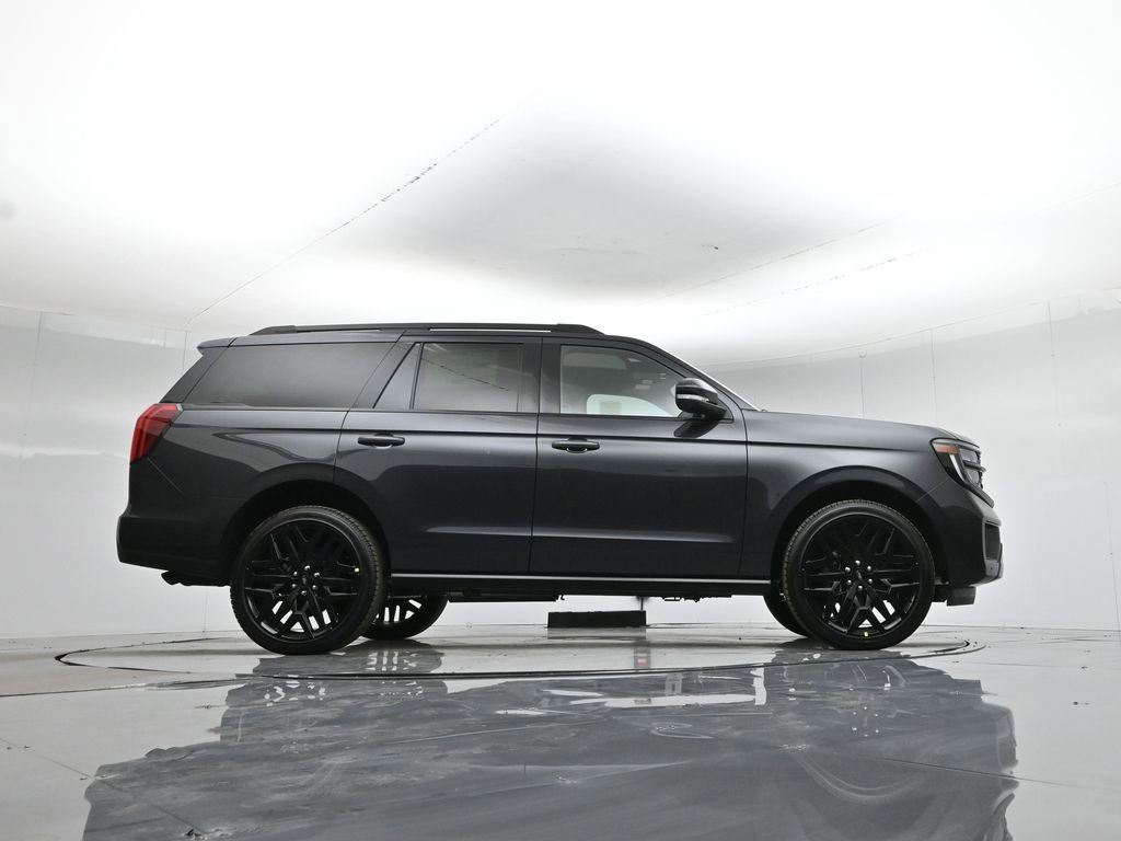 New 2026 Ford Expedition Platinum w/ Stealth Performance Package image 51