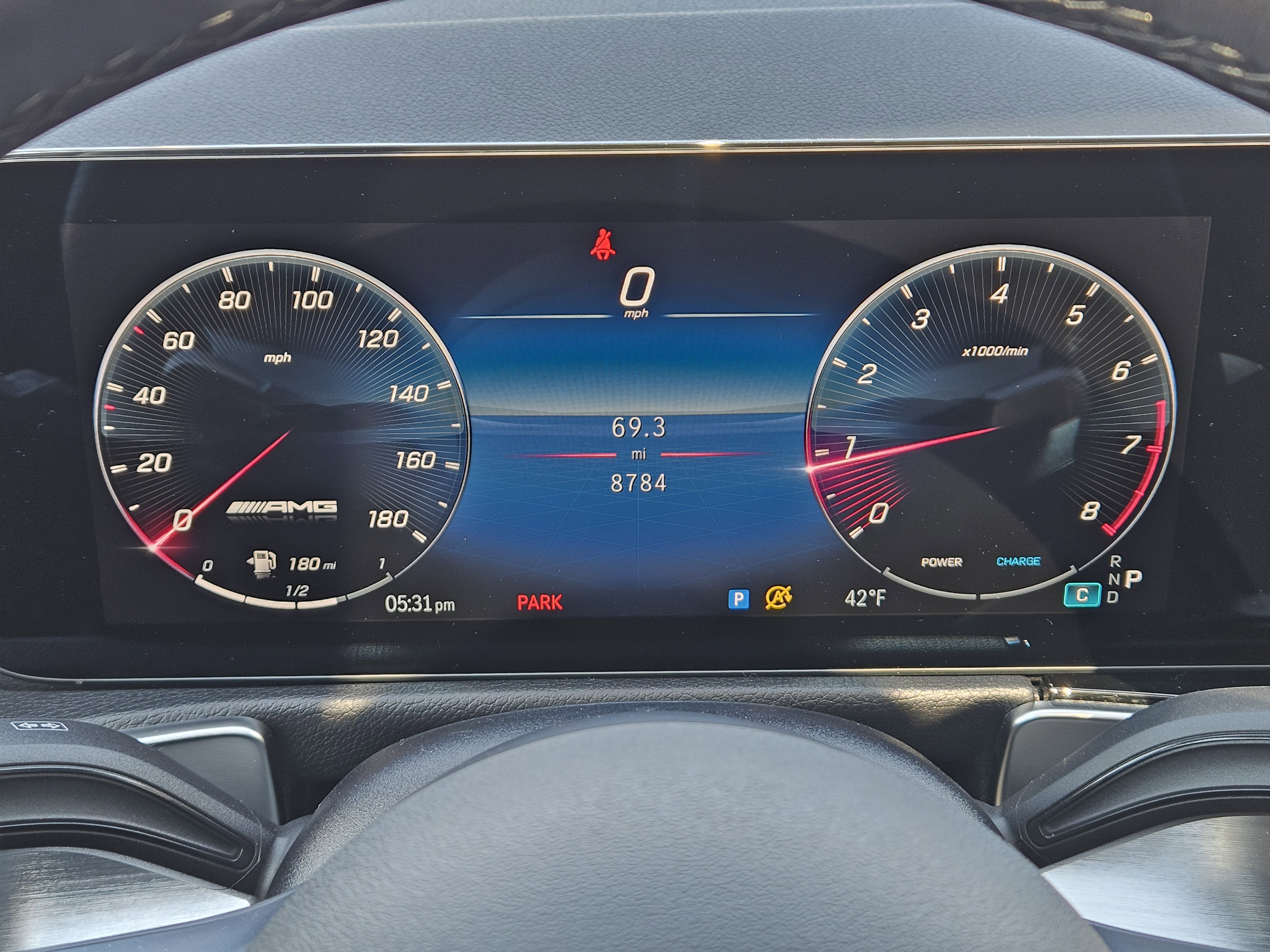 Used 2025 Mercedes-Benz GLB 35 AMG 4MATIC image 17