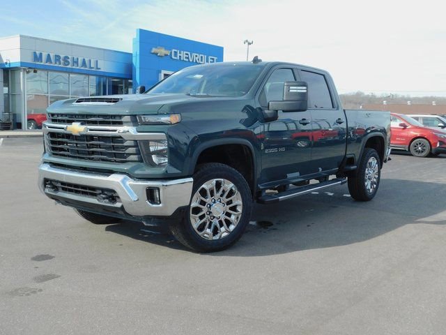 New 2026 Chevrolet Silverado 2500 LT image 2
