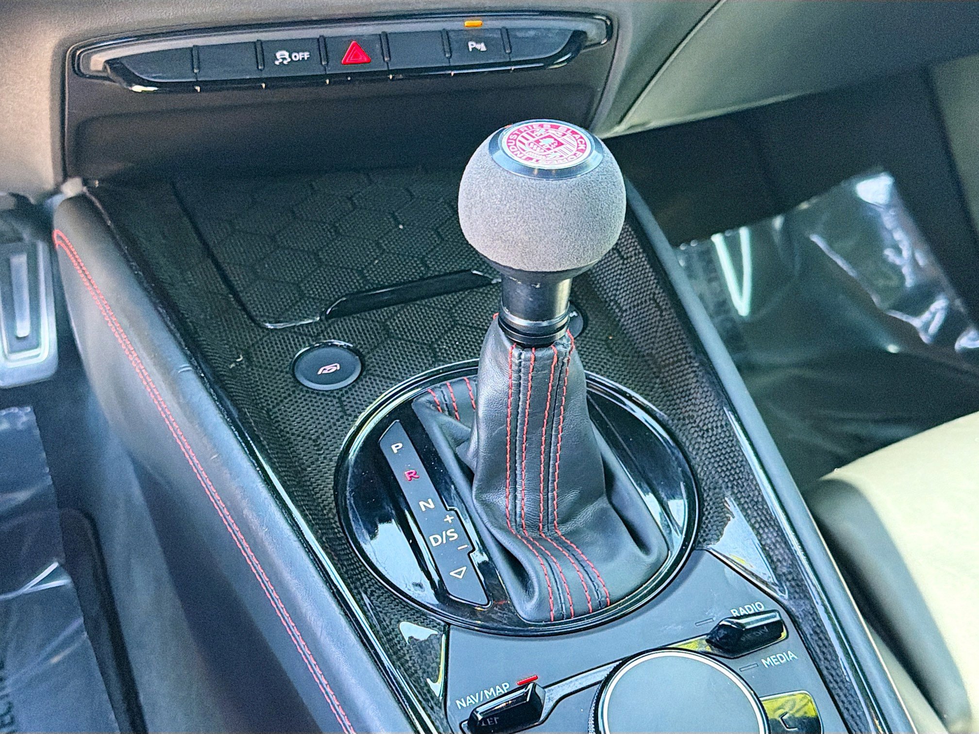 Used 2018 Audi TT RS w/ Technology Package image 27