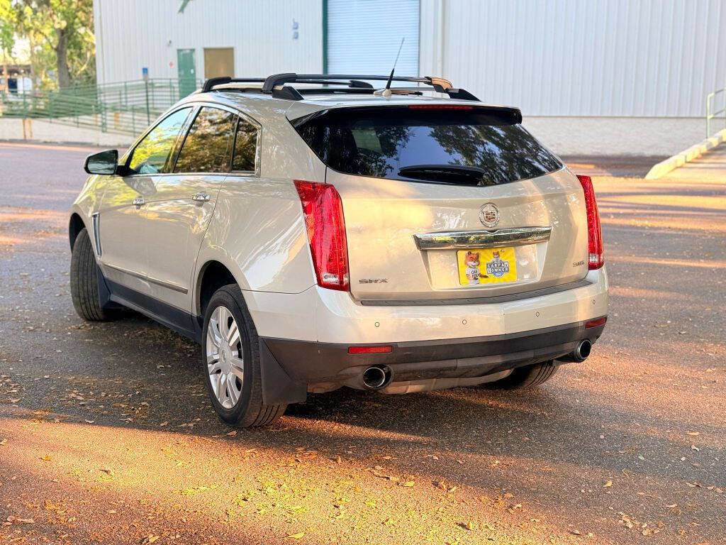 Used 2014 Cadillac SRX Luxury w/ Driver Awareness Package FWD image 5