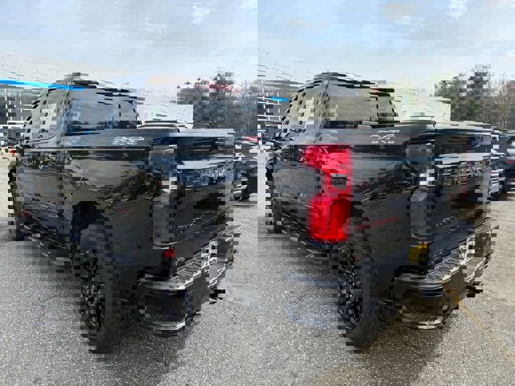 Used 2022 Chevrolet Silverado 1500 RST w/ Redline Edition image 18