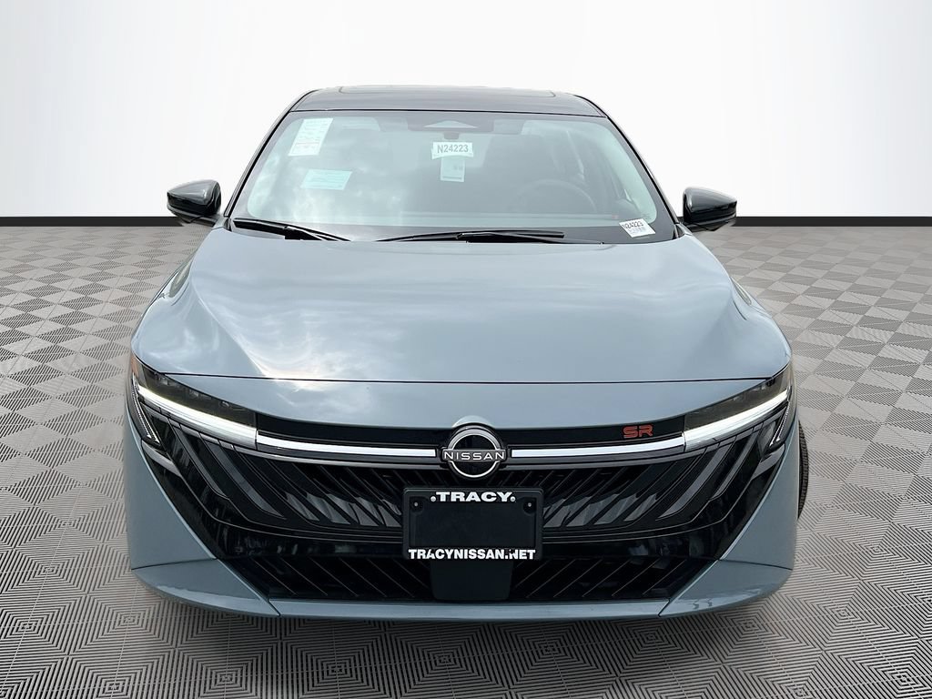 New 2026 Nissan Sentra SR w/ SR Premium Package FWD image 2