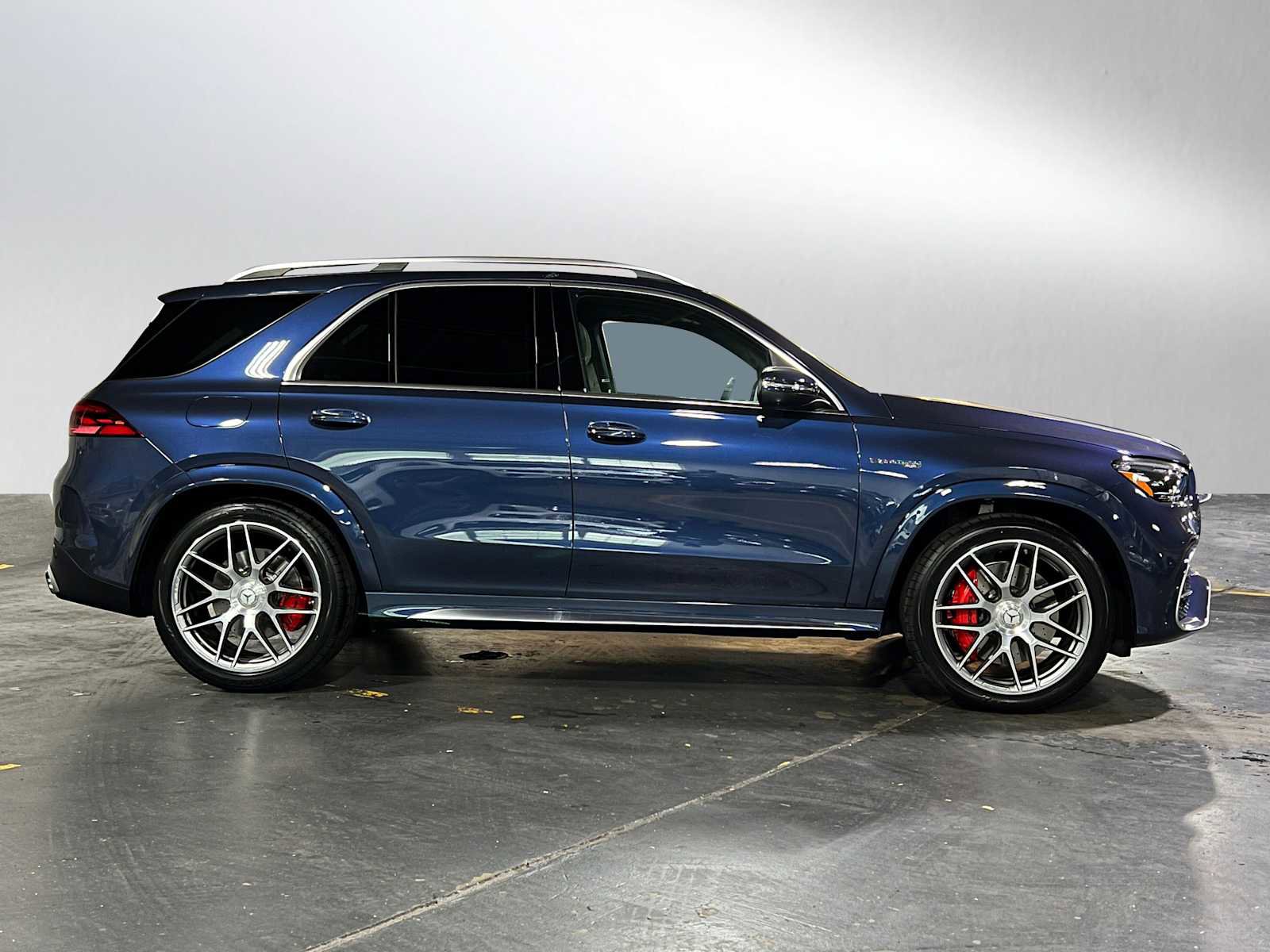 New 2026 Mercedes-Benz GLE 63 AMG S image 2