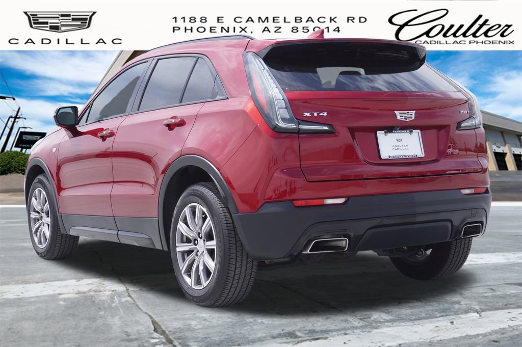 Used 2021 Cadillac XT4 Sport image 3