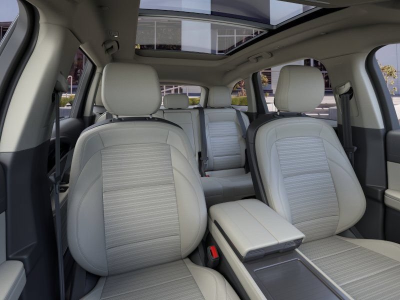 New 2026 Lincoln Nautilus Reserve w/ Jet Appearance Package AWD/4WD image 10