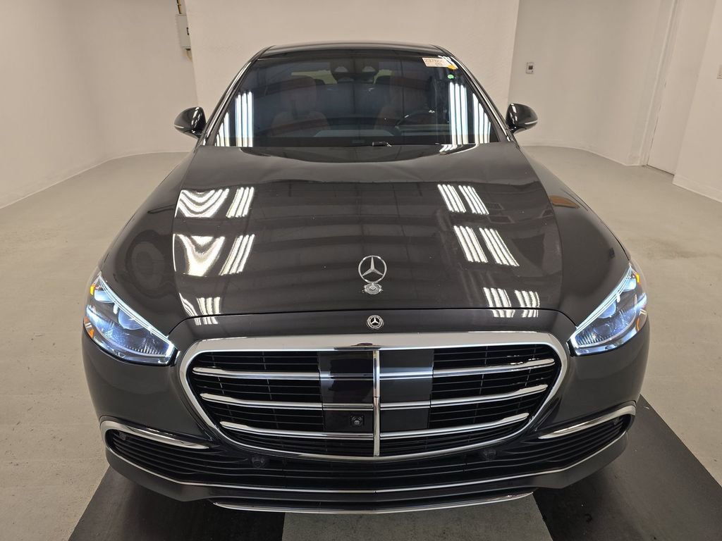 Used 2024 Mercedes-Benz S 580 4MATIC Sedan image 11