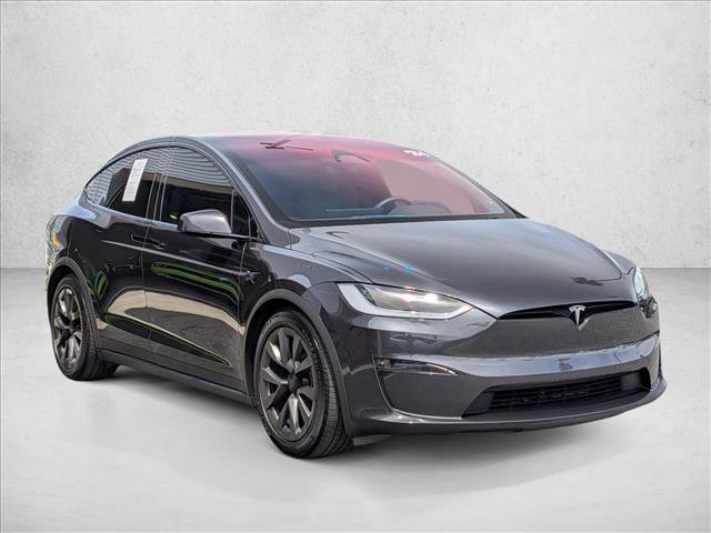 Used 2024 Tesla Model X AWD/4WD image 3