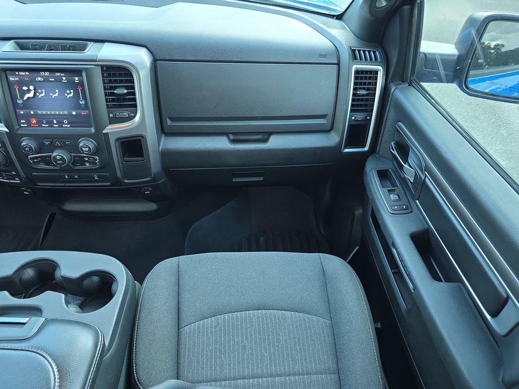 Used 2021 RAM 1500 Warlock w/ Electronics Group AWD/4WD image 15