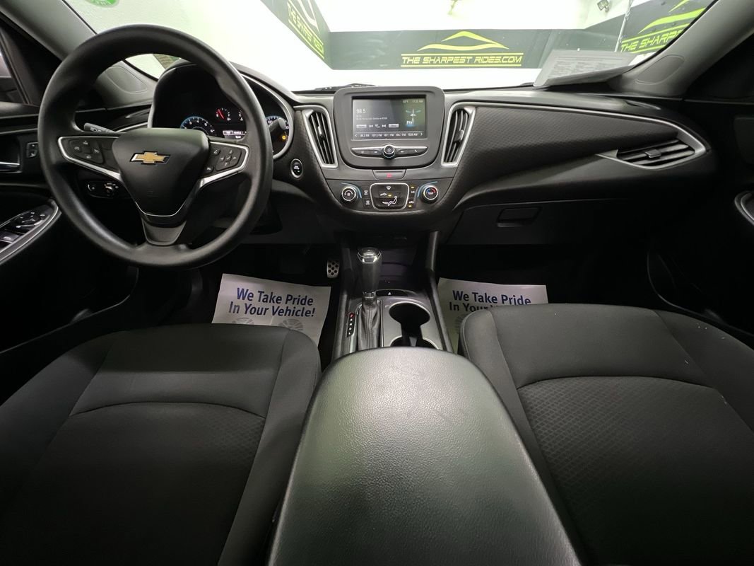 Used 2017 Chevrolet Malibu LS FWD image 17