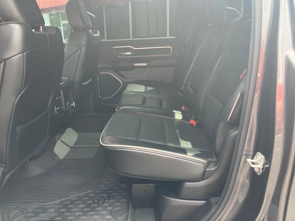 Used 2023 RAM 1500 Laramie AWD/4WD image 27