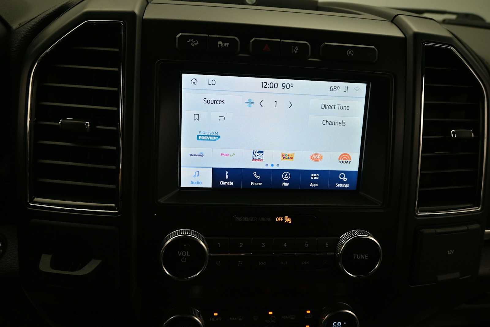 Used 2020 Ford Expedition Max Limited AWD/4WD image 17