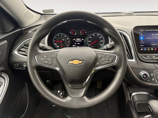 Used 2021 Chevrolet Malibu LT image 12