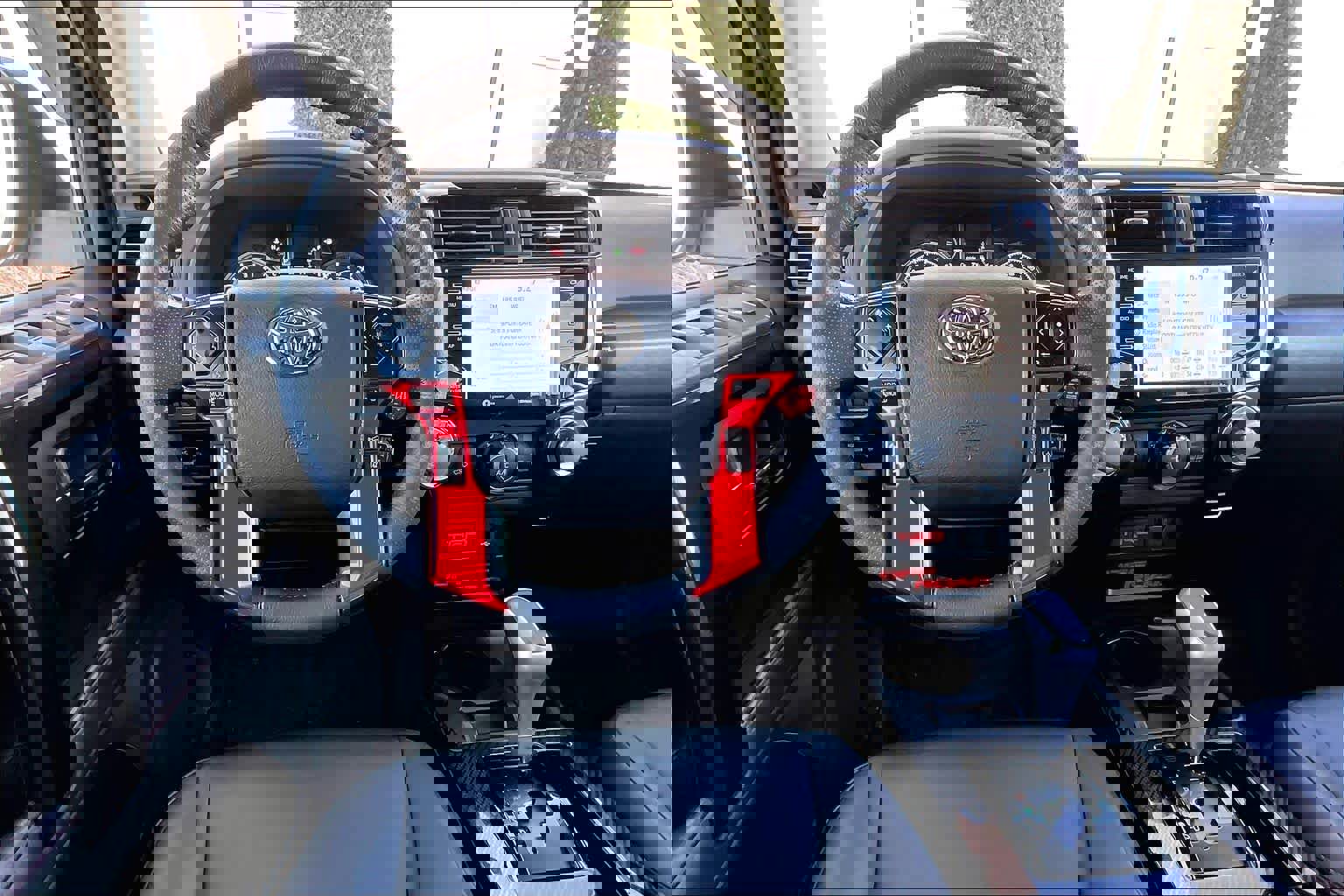 Certified 2024 Toyota 4Runner TRD Off-Road Premium image 5