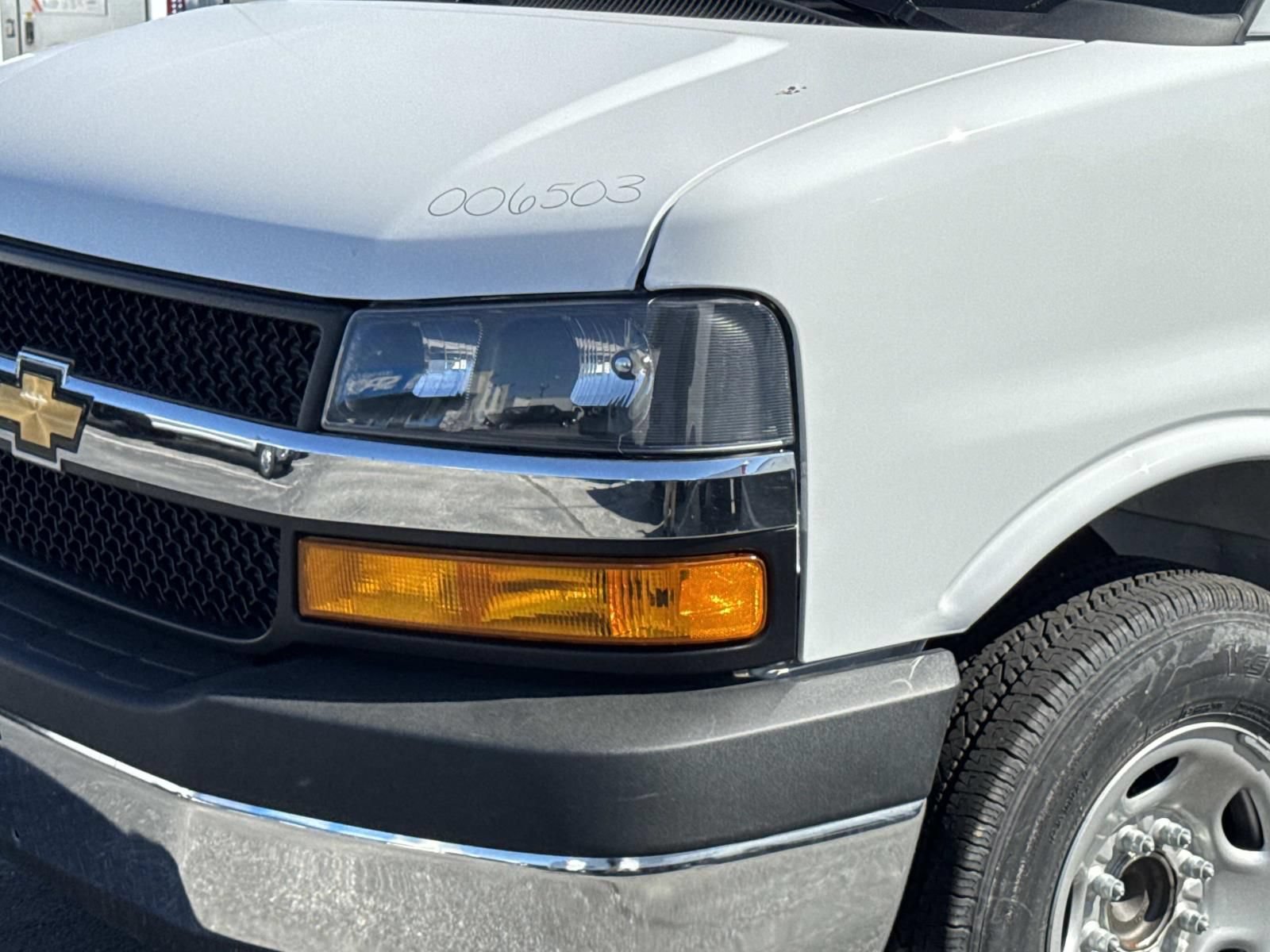 New 2026 Chevrolet Express 3500 w/ Power Convenience Package RWD image 7