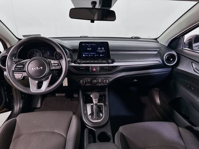 Used 2023 Kia Forte LXS FWD image 17