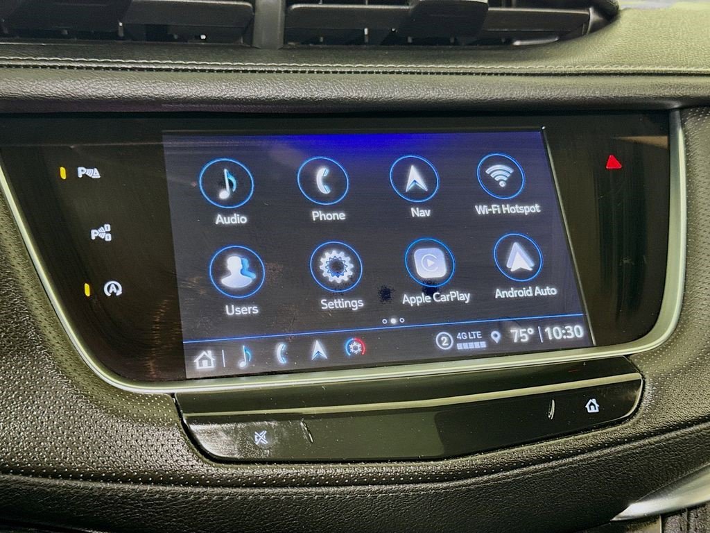 Certified 2025 Cadillac XT5 Premium Luxury w/ Technology Package AWD/4WD image 13