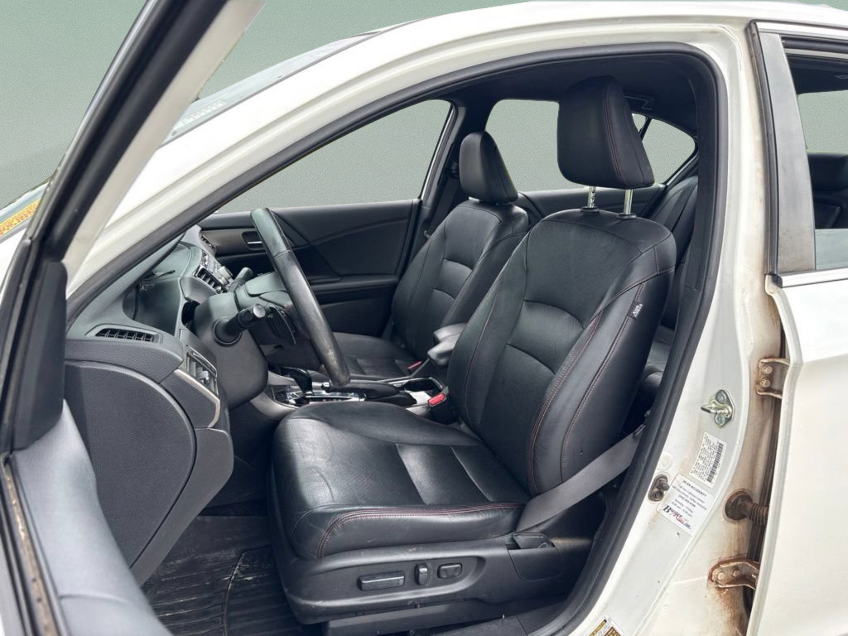 Used 2017 Honda Accord Sport Special Edition image 17