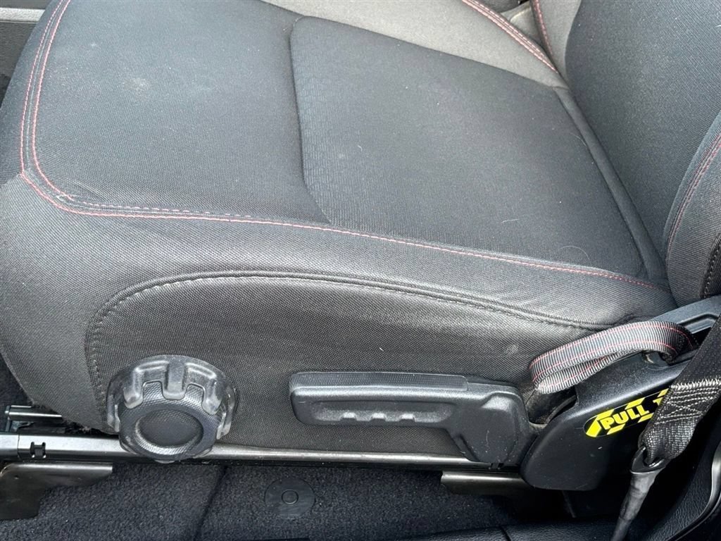 Used 2020 Jeep Wrangler Unlimited Rubicon AWD/4WD image 12