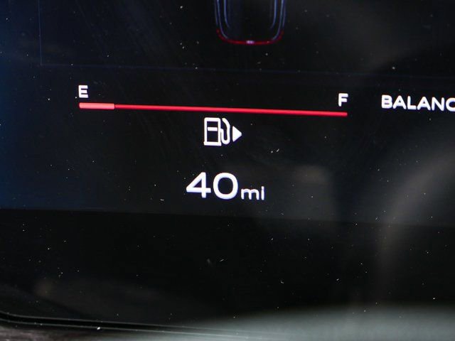 Used 2025 Audi Q5 Premium Plus w/ Premium Plus AWD/4WD image 12