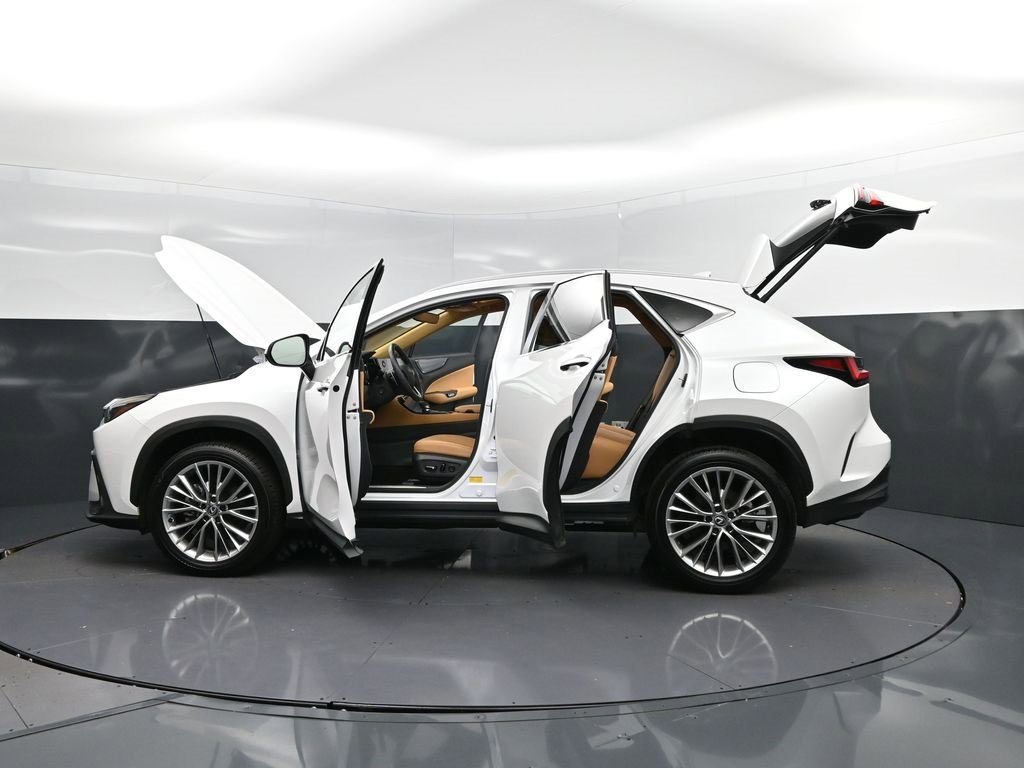 Certified 2025 Lexus NX 350 AWD w/ Accessory Package (2T) image 46