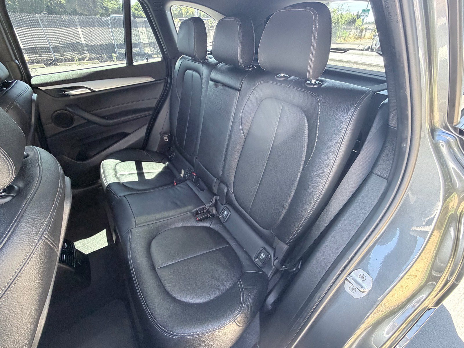 Used 2018 BMW X1 sDrive28i FWD image 9