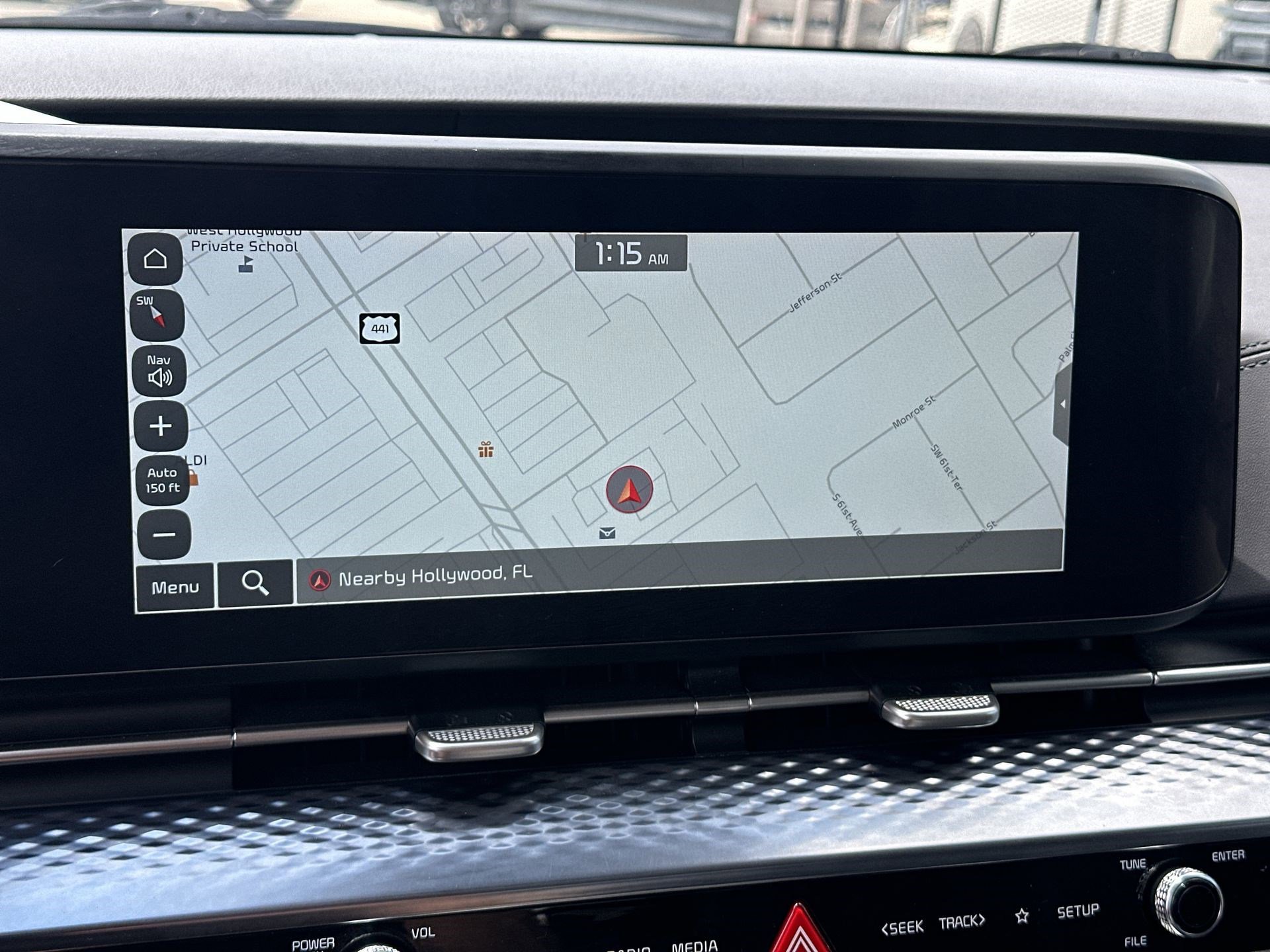 Certified 2024 Kia Carnival SX Prestige image 19