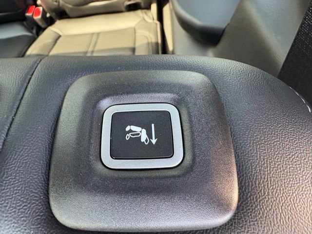 New 2025 Jeep Wagoneer 4WD w/ Convenience Group I image 22