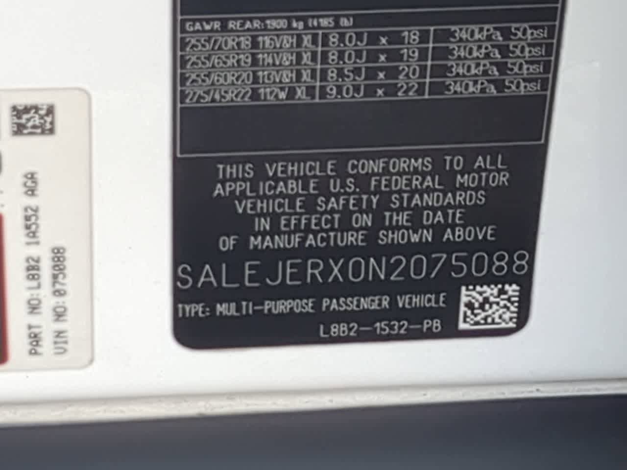 Used 2022 Land Rover Defender 110 S image 40