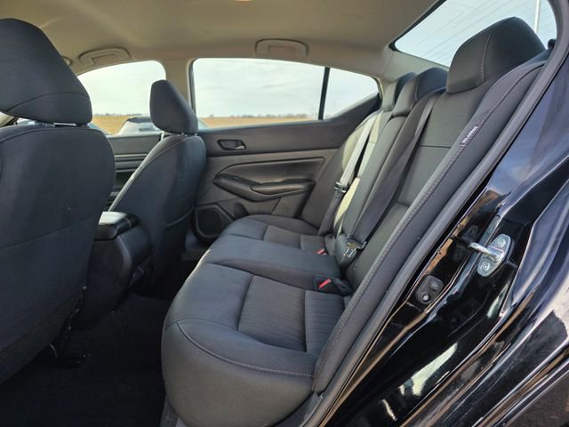 Used 2024 Nissan Altima 2.5 SV image 28