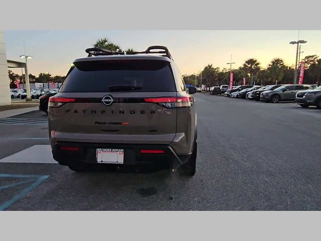 Used 2024 Nissan Pathfinder Rock Creek image 32