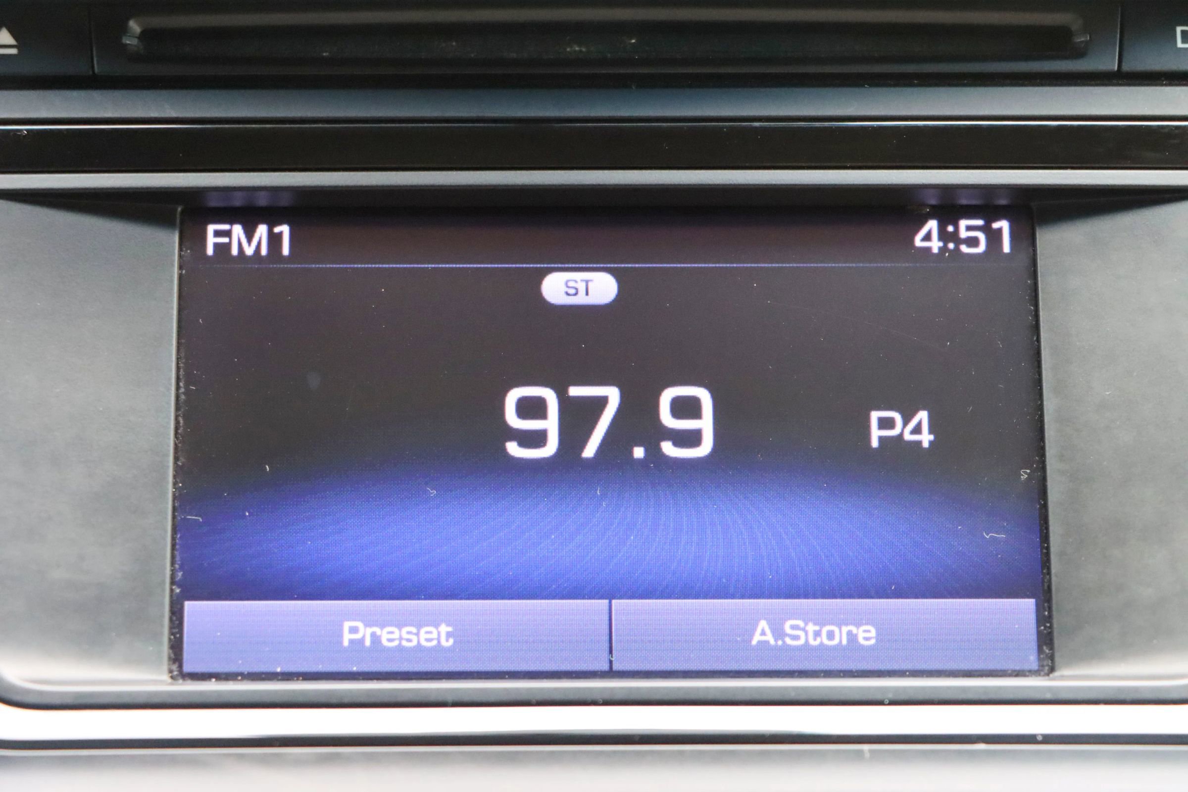 Used 2016 Hyundai Tucson Sport image 32