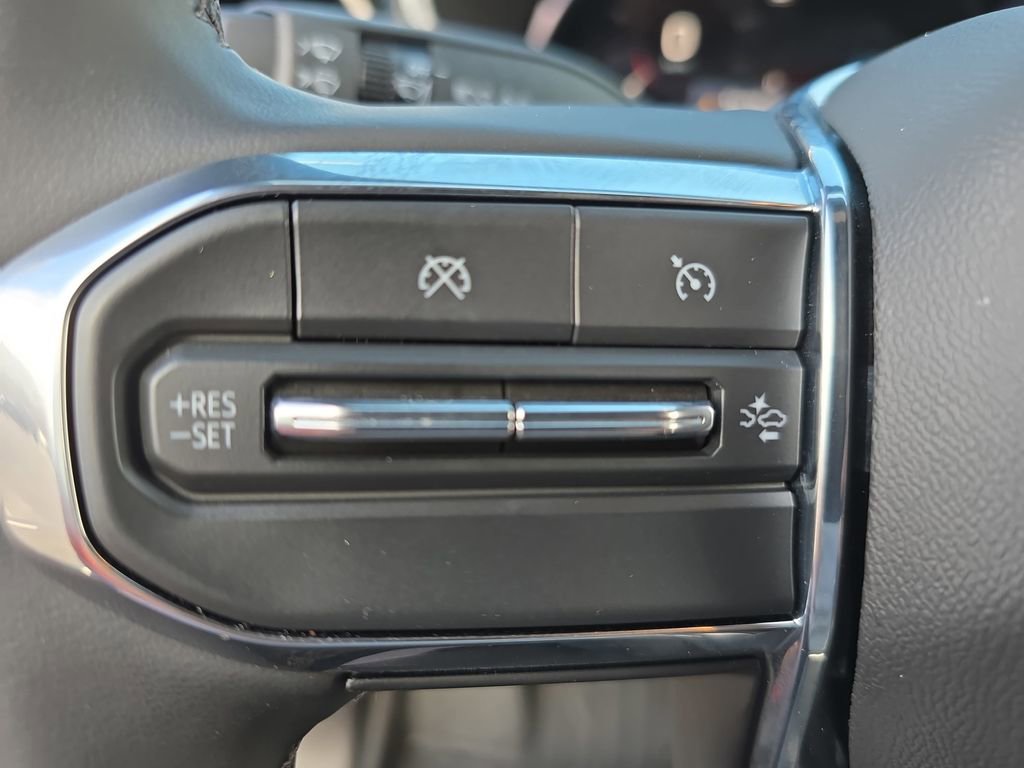 Used 2025 GMC Canyon Elevation w/ Convenience Package image 18