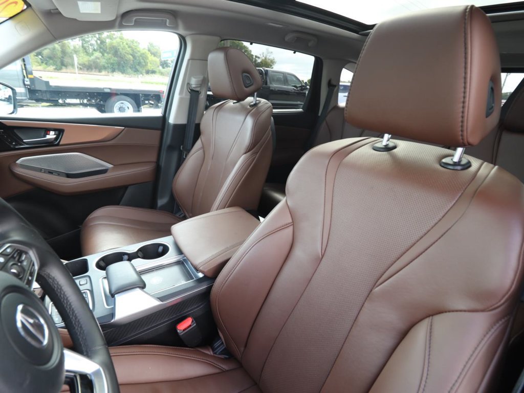 Used 2024 Acura MDX w/ Technology Package FWD image 25