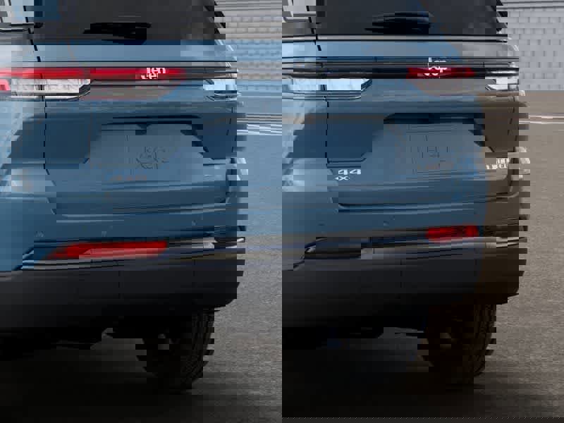New 2026 Jeep Grand Cherokee Limited image 13