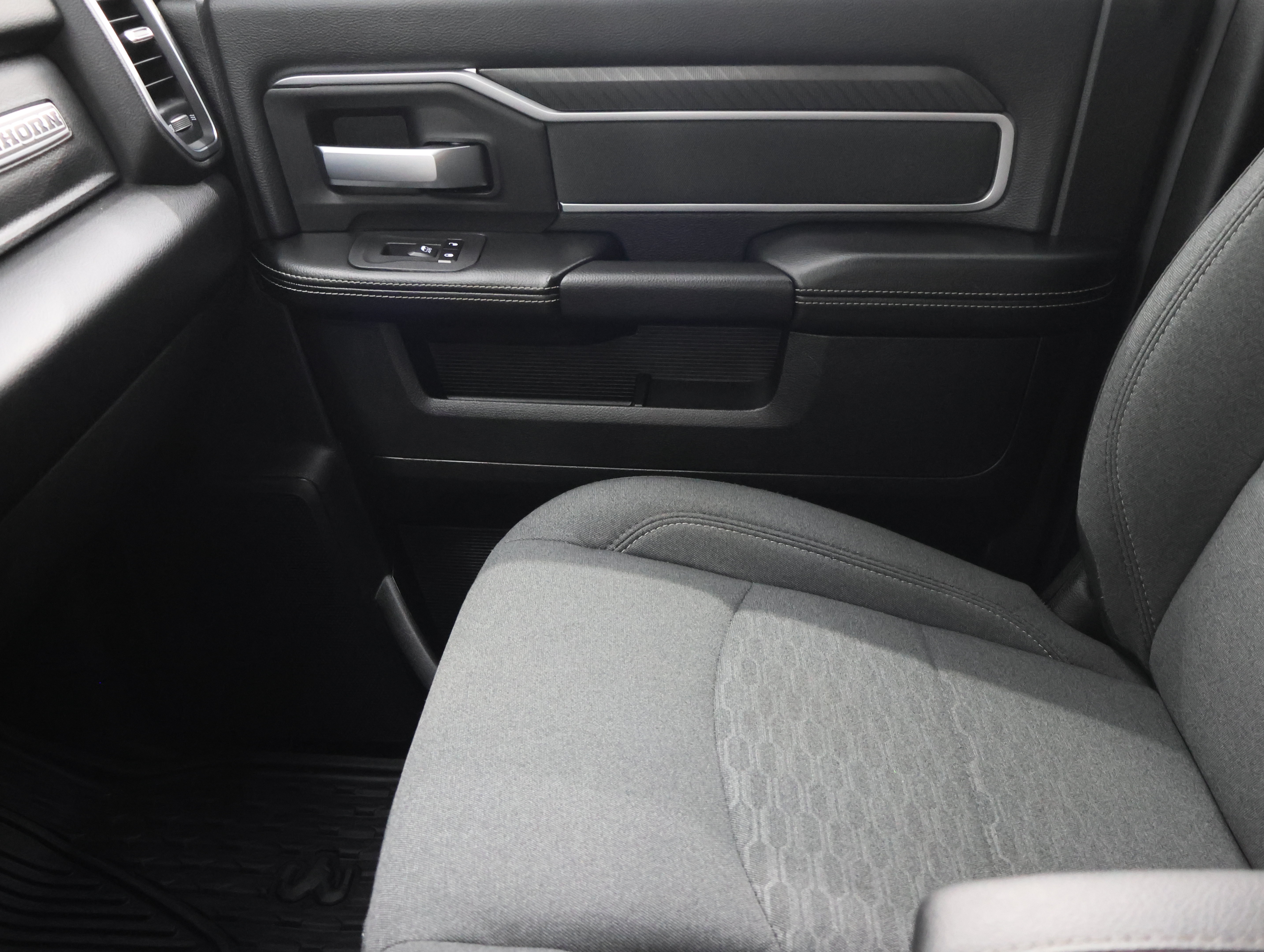 Used 2026 RAM 2500 Big Horn AWD/4WD image 13
