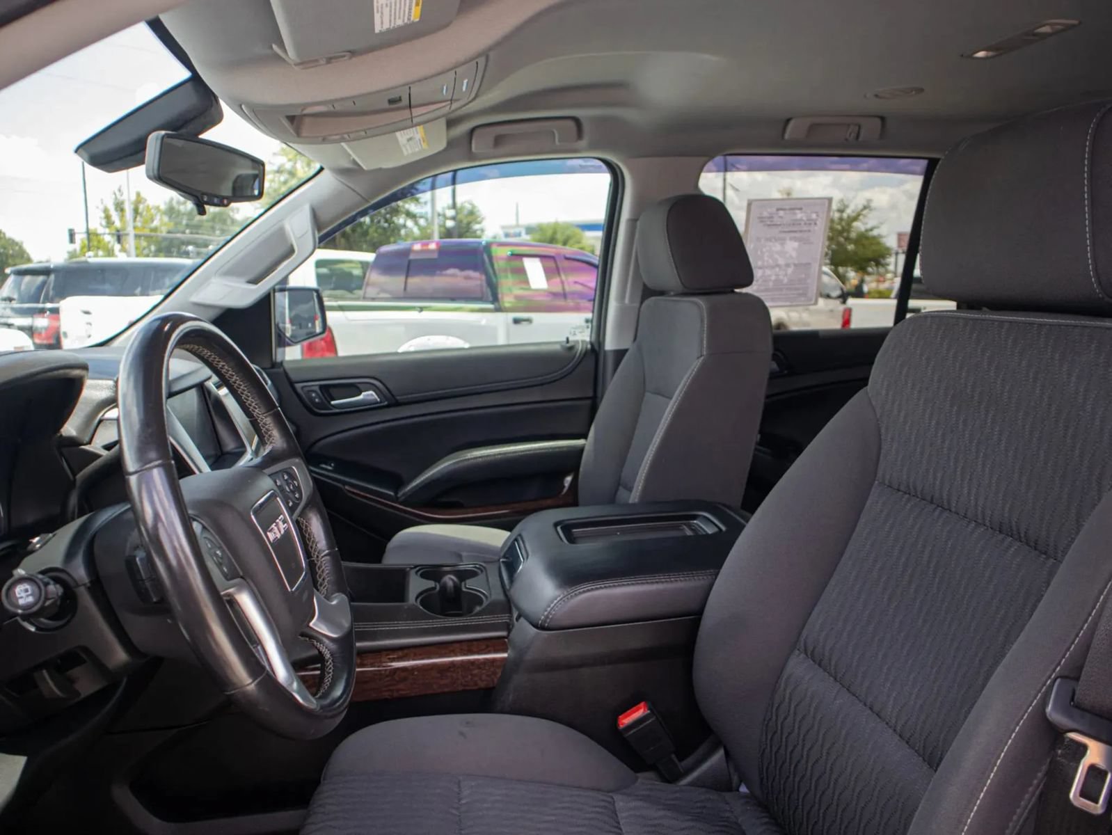 Used 2020 GMC Yukon SLE AWD/4WD image 26