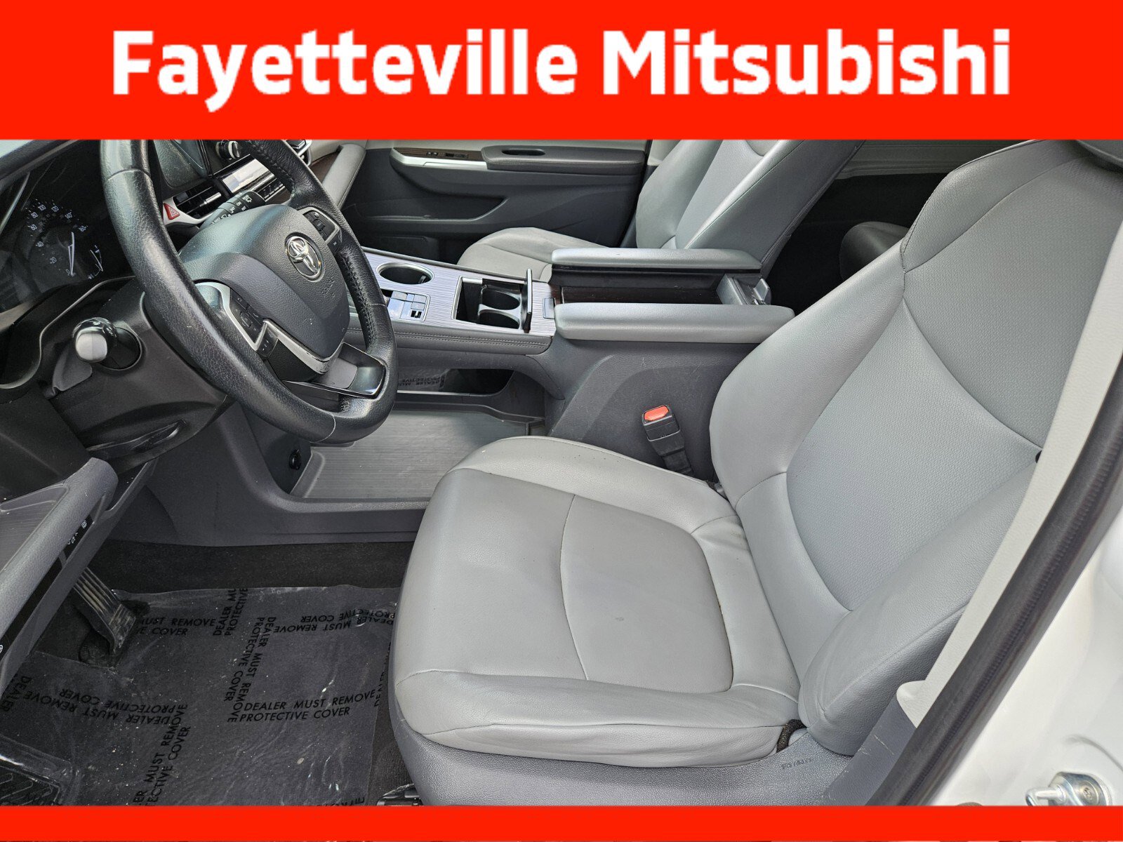 Used 2021 Toyota Sienna XLE FWD image 7