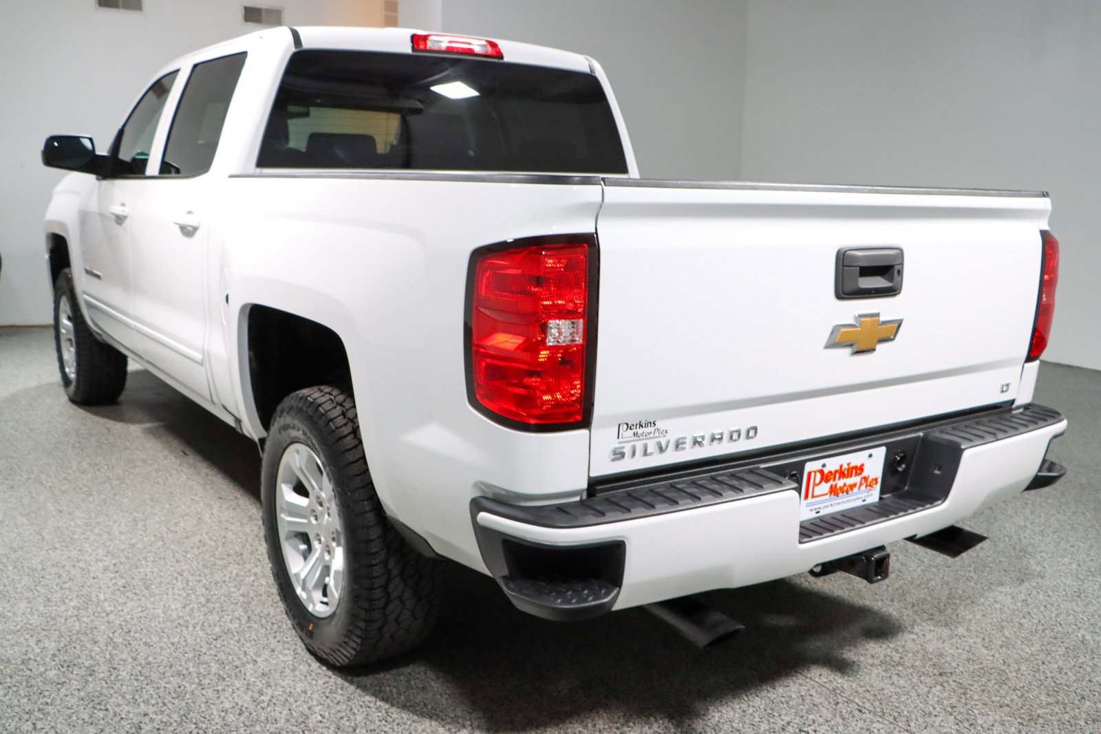 Used 2018 Chevrolet Silverado 1500 LT w/ All Star Edition image 9