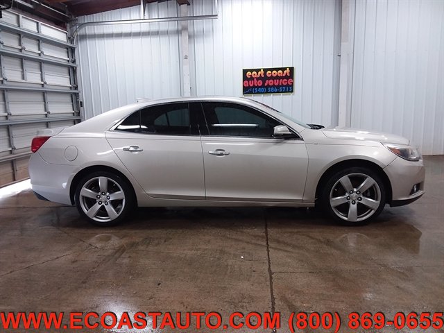 Used 2015 Chevrolet Malibu LTZ FWD image 2