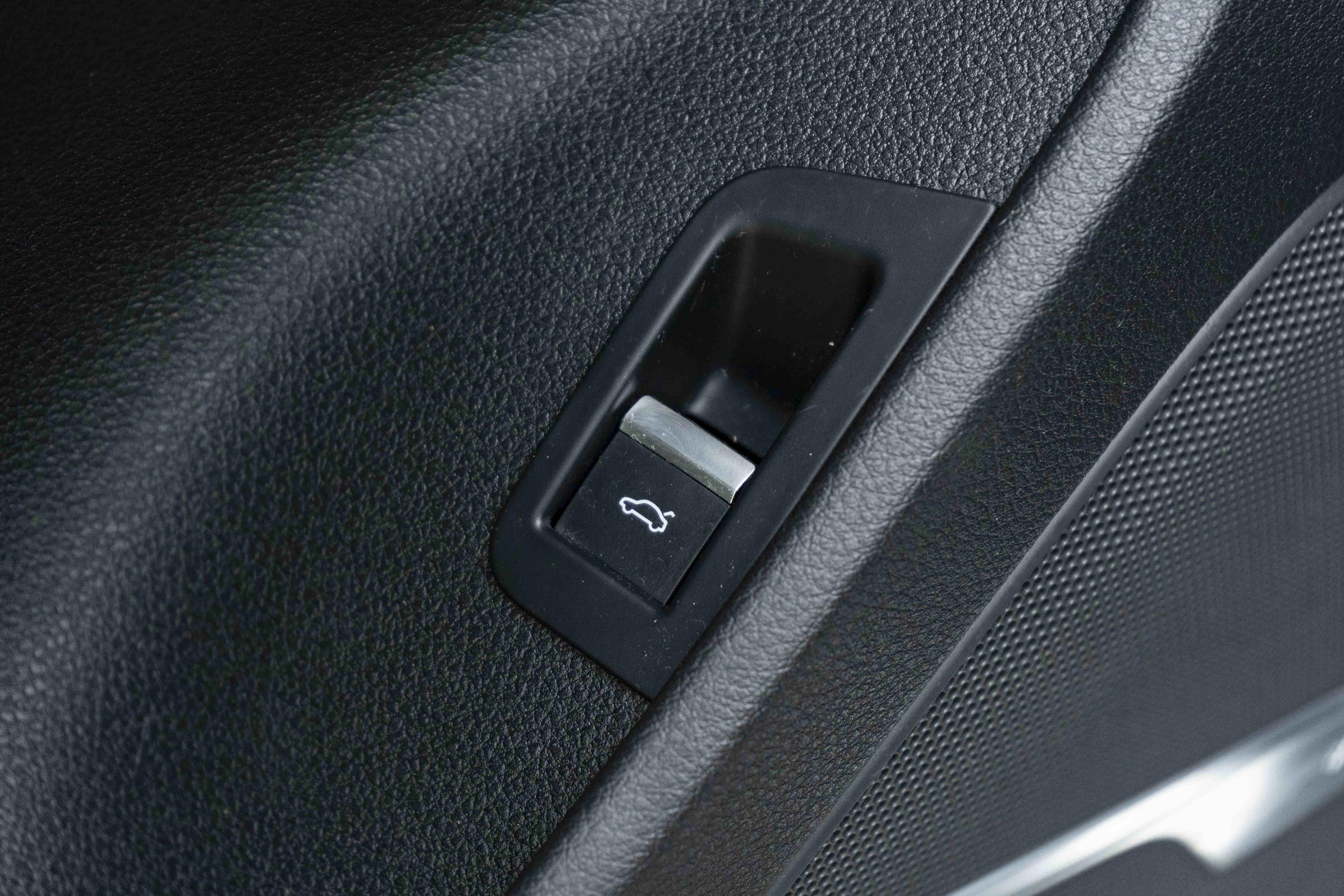 Used 2019 Audi Q7 3.0T Premium Plus AWD/4WD image 39