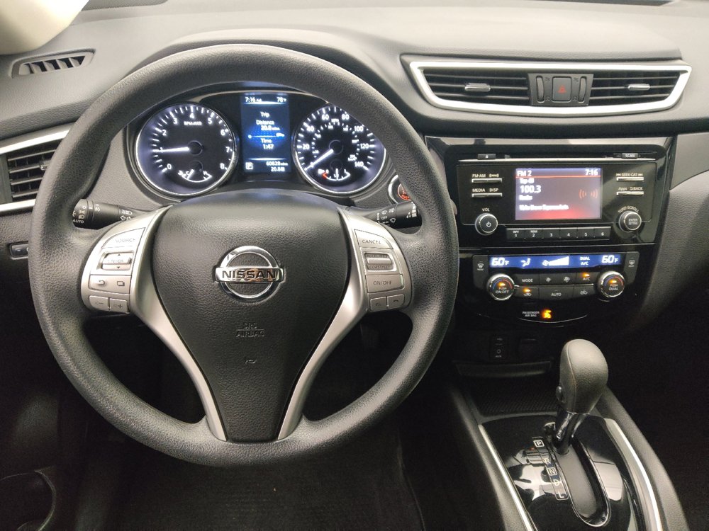 Used 2015 Nissan Rogue SV FWD image 22