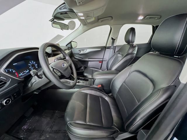 Used 2022 Ford Escape SEL image 10