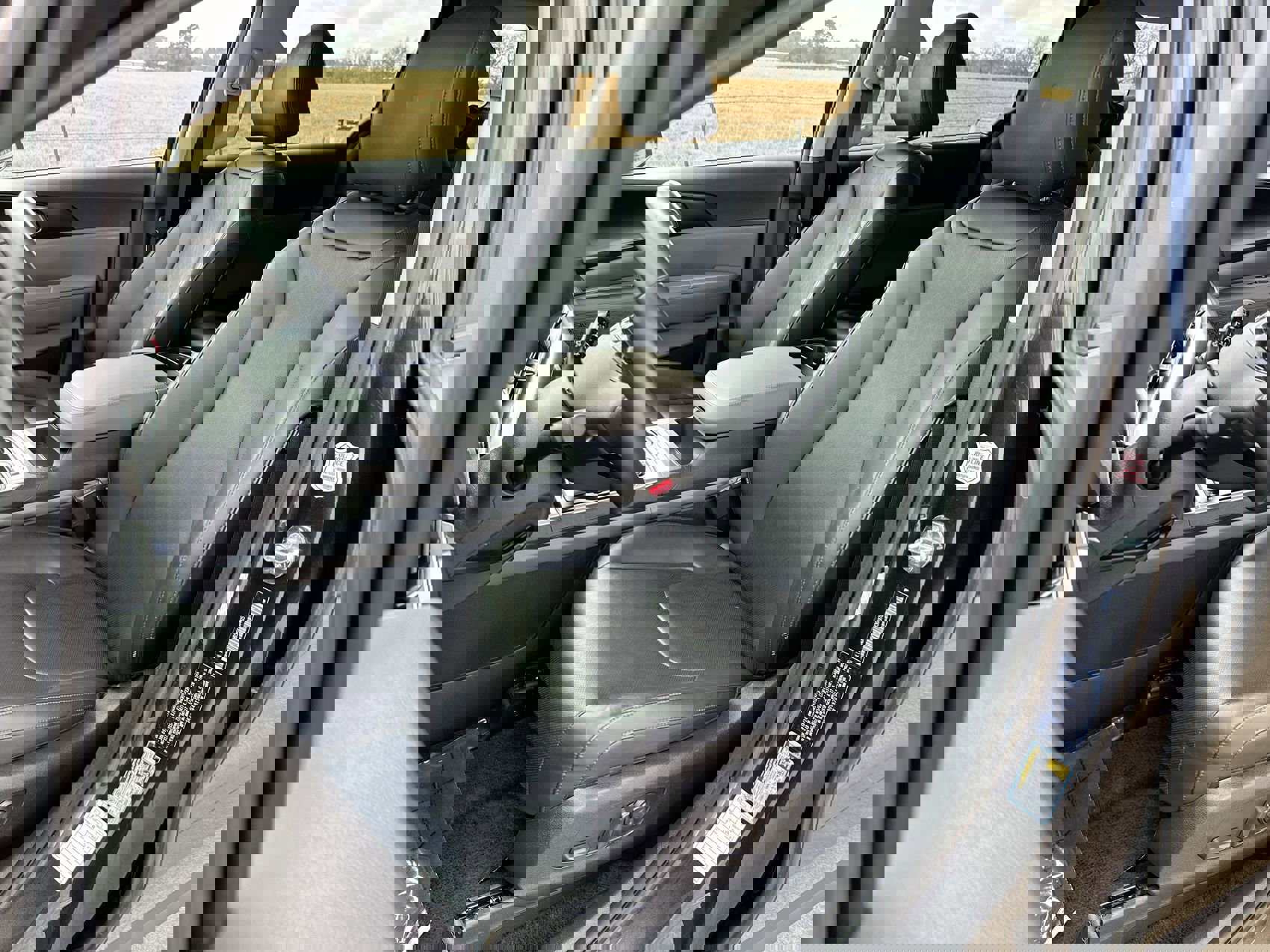 Used 2025 Kia Carnival image 11