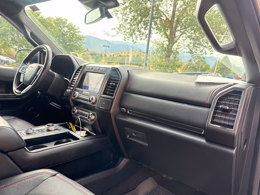 Used 2020 Ford Expedition Limited w/ Equipment Group 303A AWD/4WD image 36