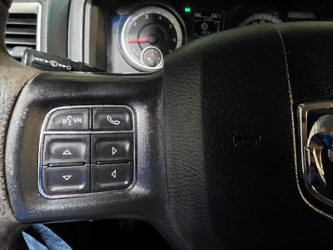 Used 2017 RAM 2500 SLT image 29