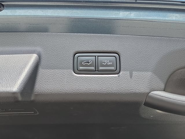 Certified 2025 Kia Carnival SX Prestige FWD image 7