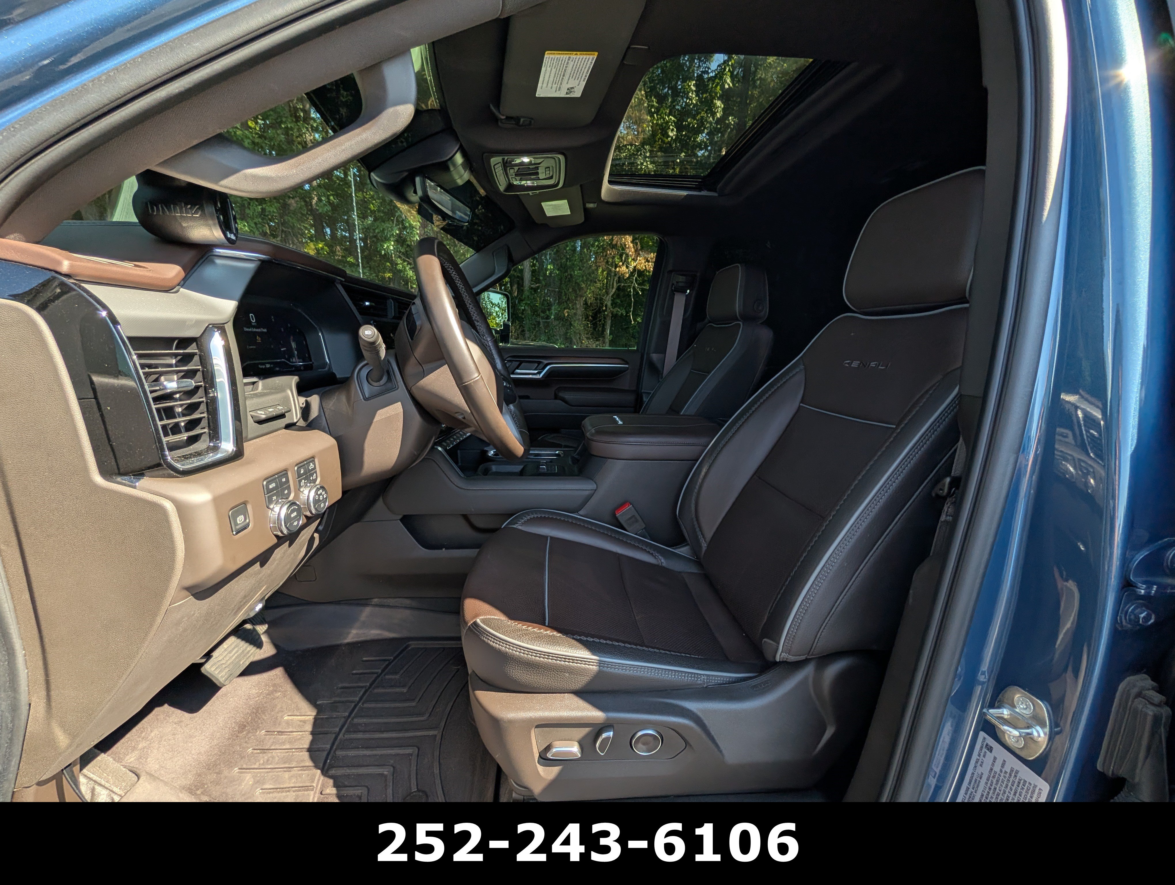 Used 2024 GMC Sierra 2500 Denali w/ Denali Reserve Package AWD/4WD image 15