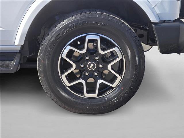 New 2026 Ford Bronco Outer Banks image 9